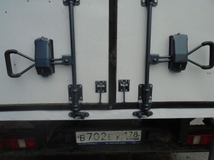 SERVIS-SPEC-070.jpg